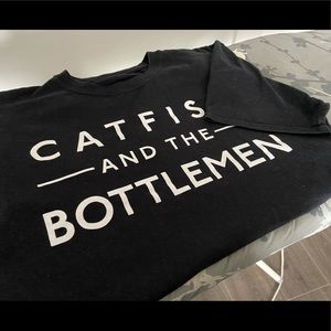 catfish and the bottlemen tshirt size medium